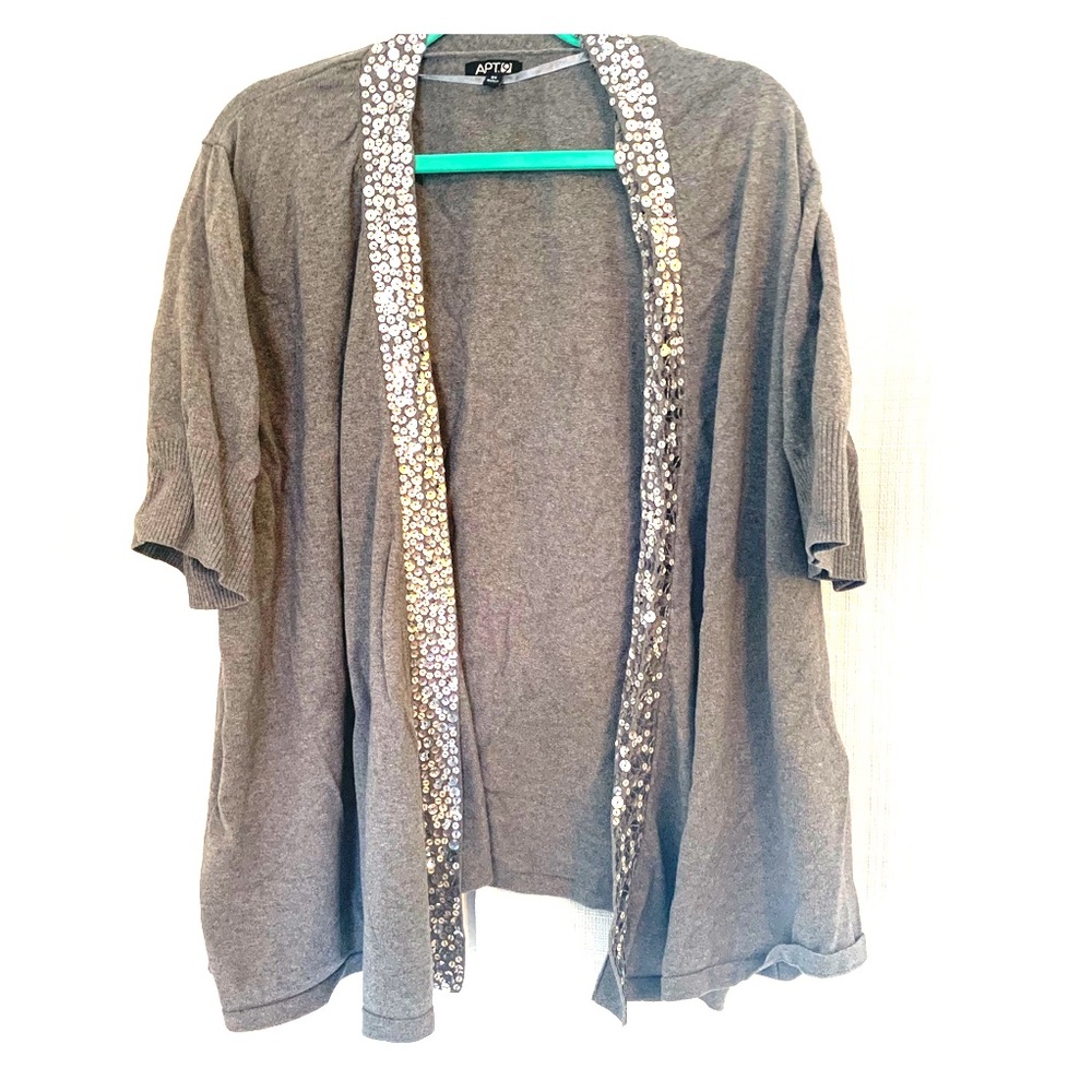 APT 9 short sleeve sweater